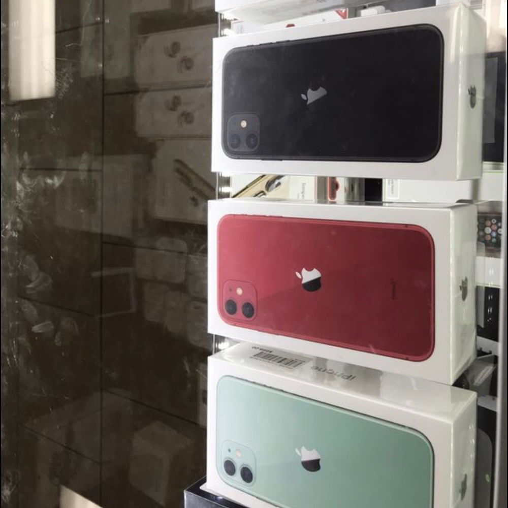 iPhone 11